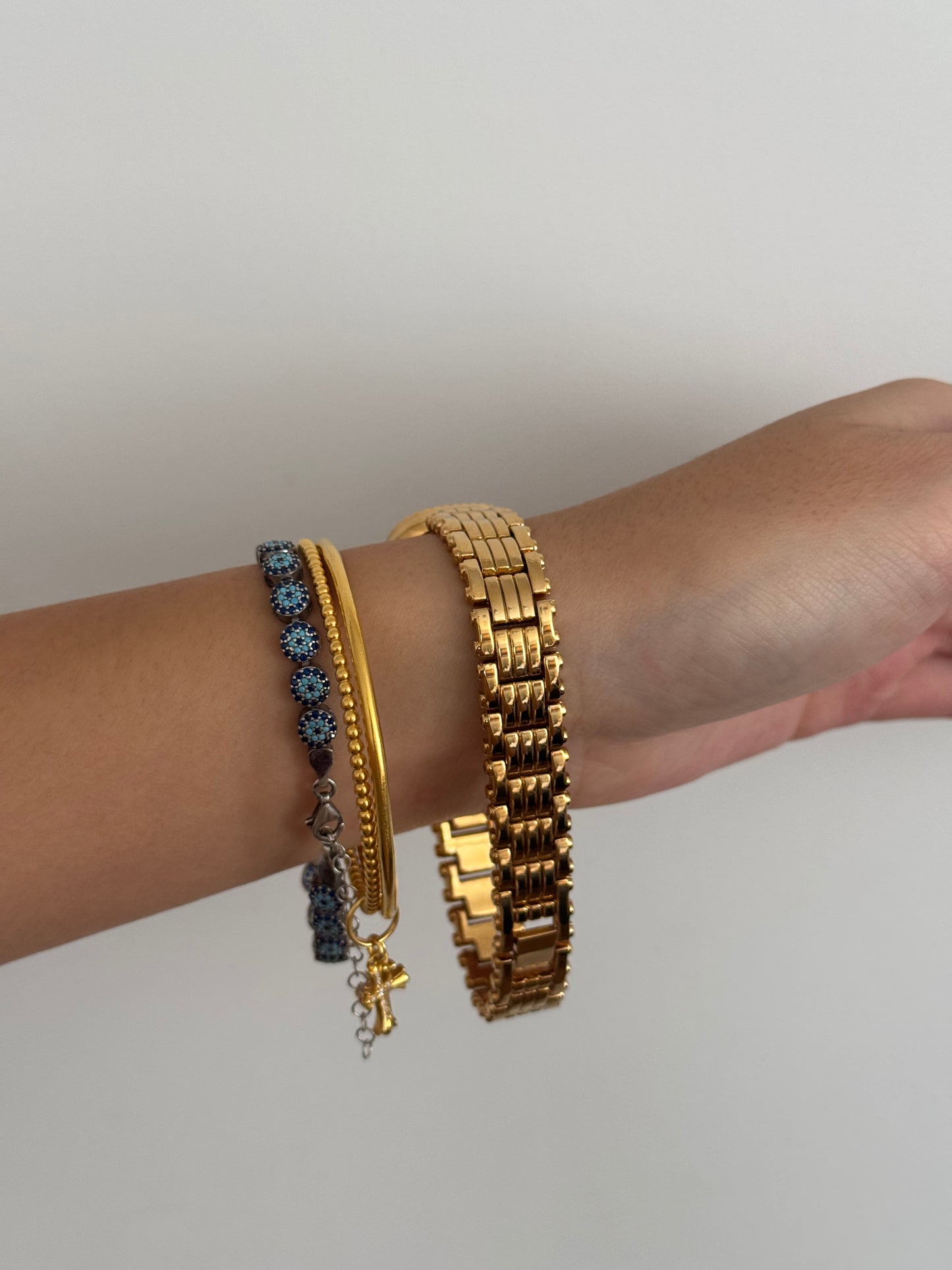 Intricate Gold Toned Serpenti Watch
