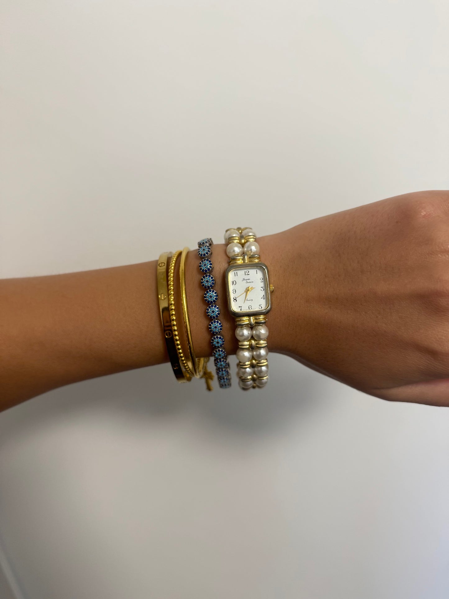 Strings of Pearl Watch