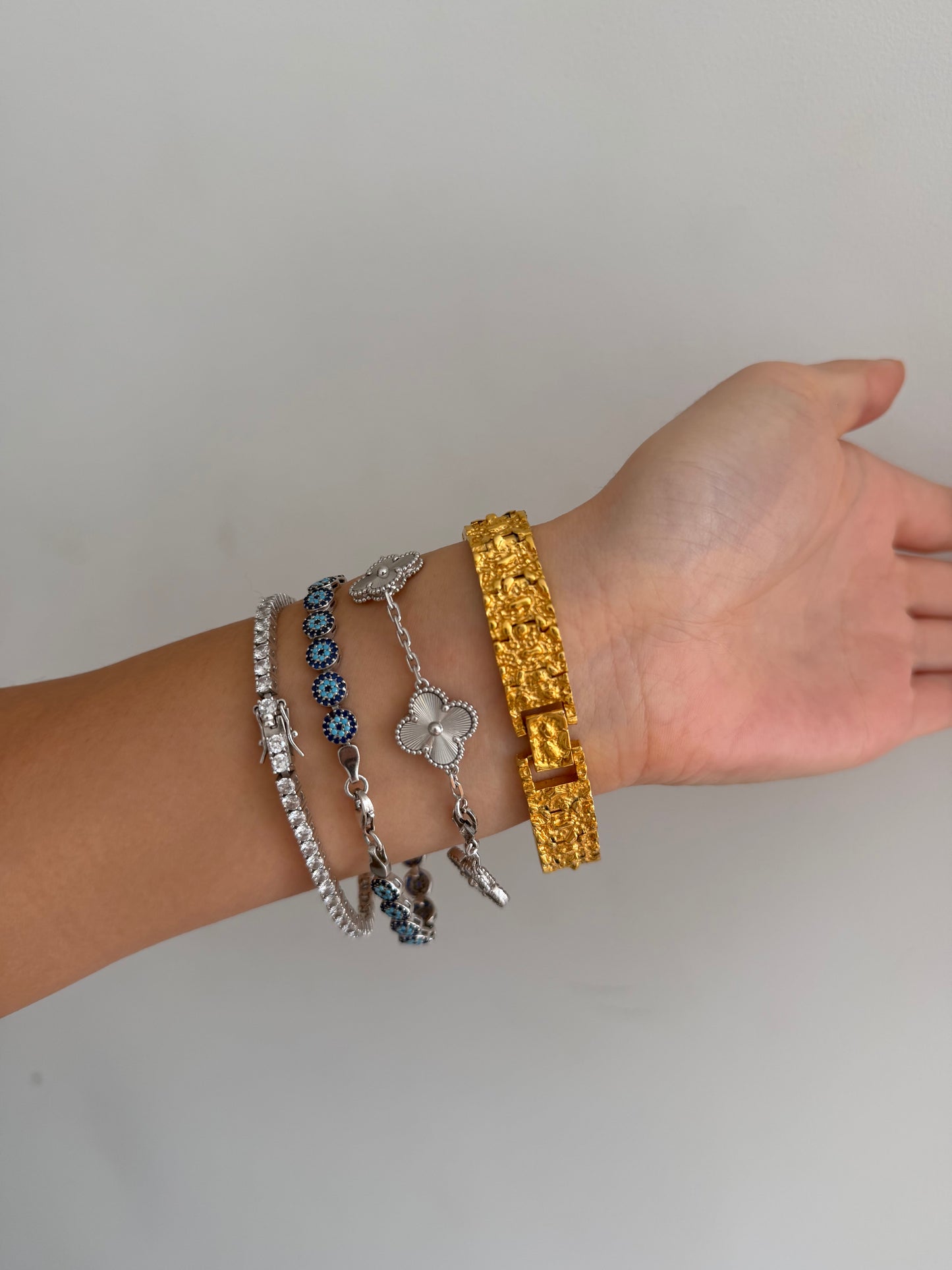 RARE Gruen Textured Gold Toned Watch