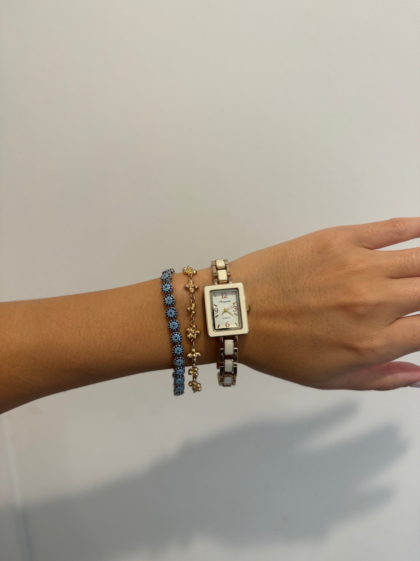White and Gold Retro Watch