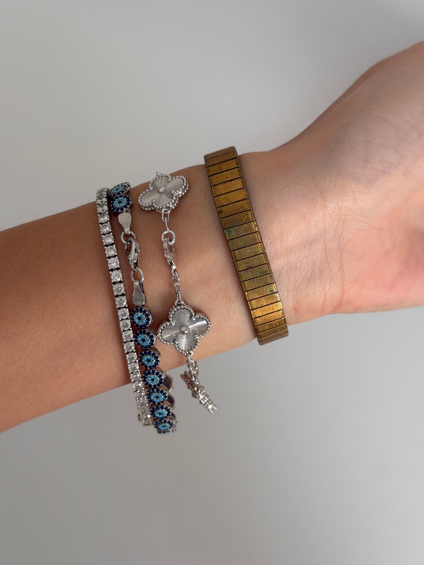 Dainty Seiko Gold Toned Expandable Watch