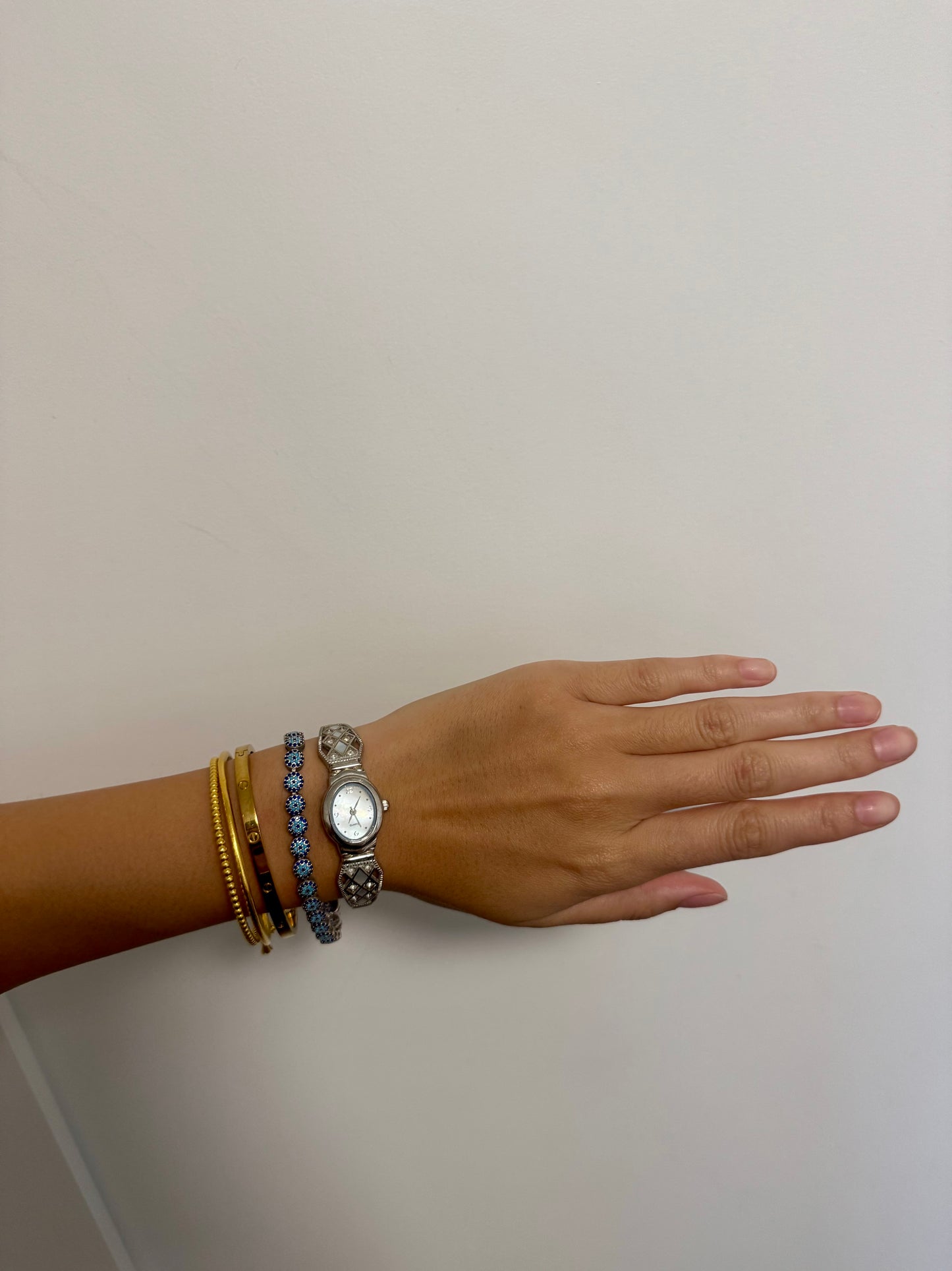 Mother of Pearl Gemstone Expandable Watch