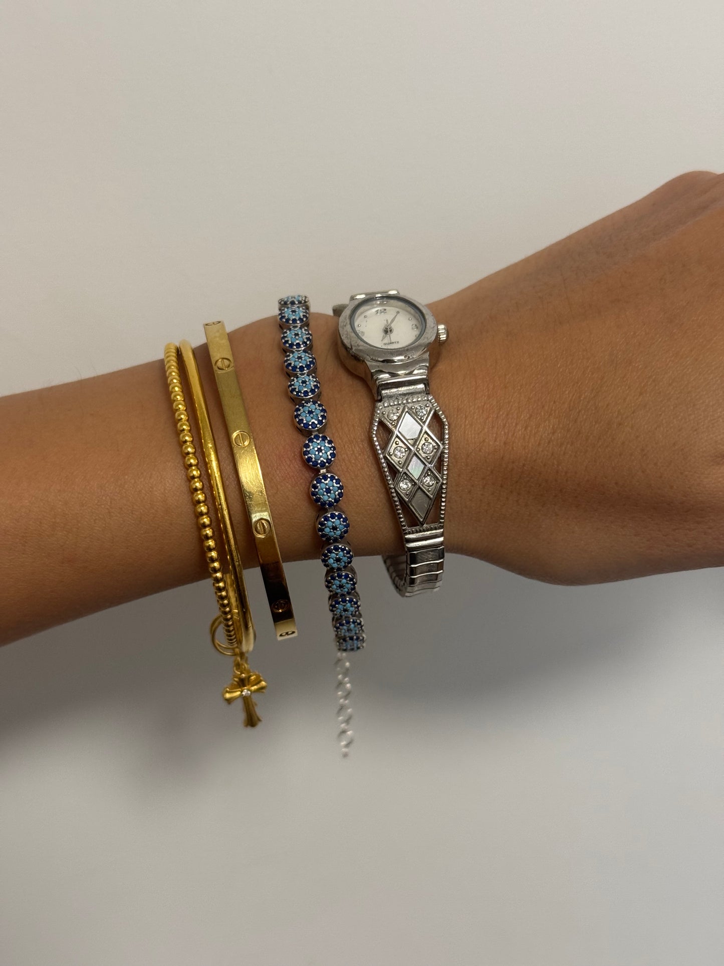 Mother of Pearl Gemstone Expandable Watch