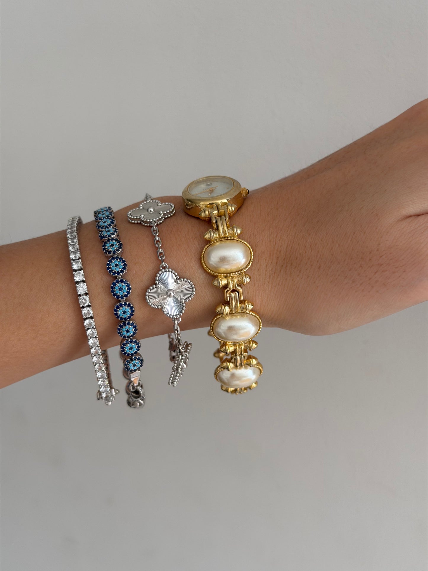 RARE Futura Pearl Watch