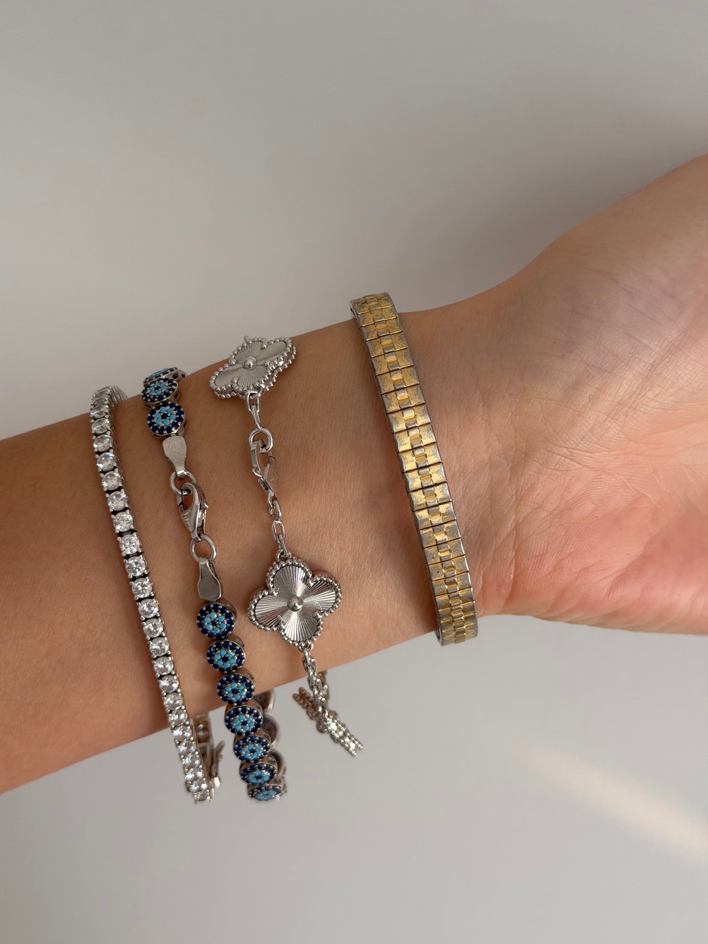 Dainty Pulsar Gold Toned Expandable Watch